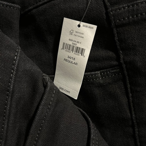 NWT! GAP Black High Rise Universal Jeggings - Size 34/18 💙 - Picture 7 of 7